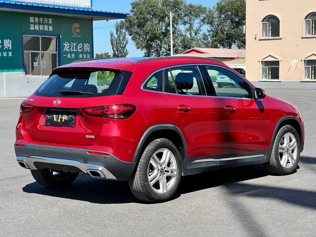 Mercedes-Benz GLA — фото 9
