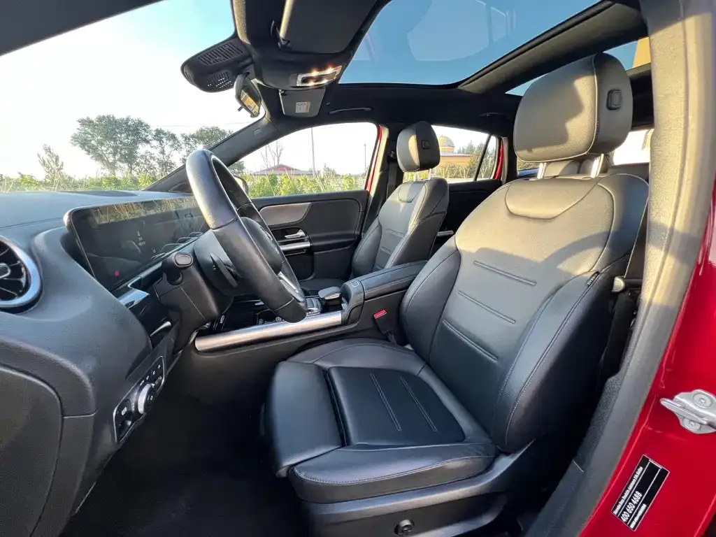 Mercedes-Benz GLA — фото 7