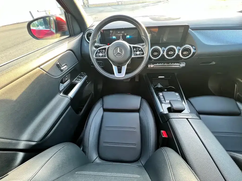 Mercedes-Benz GLA — фото 3