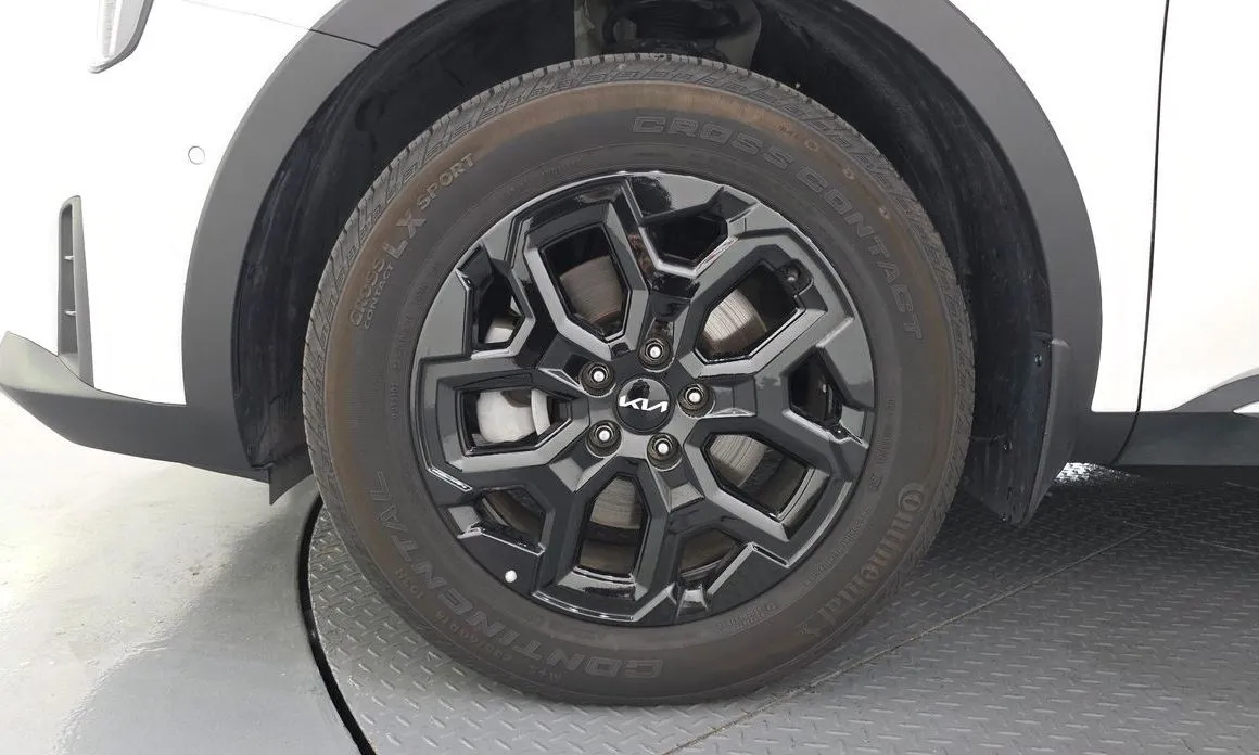Kia Sorento — фото 4