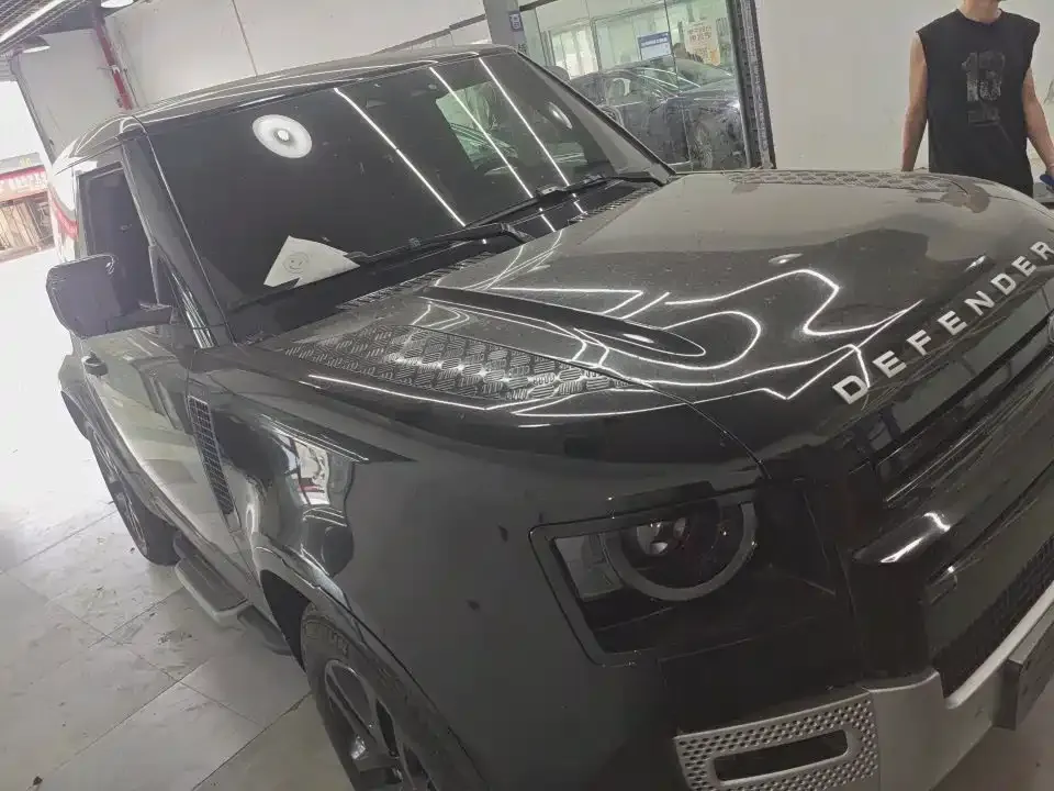 Land Rover Defender — фото 10