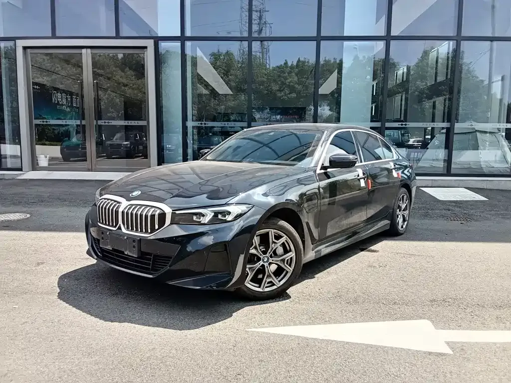 BMW i3 — фото 1
