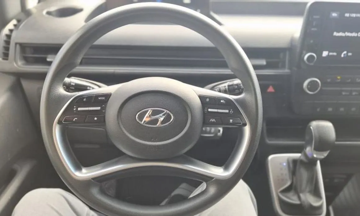 Hyundai Staria — фото 4