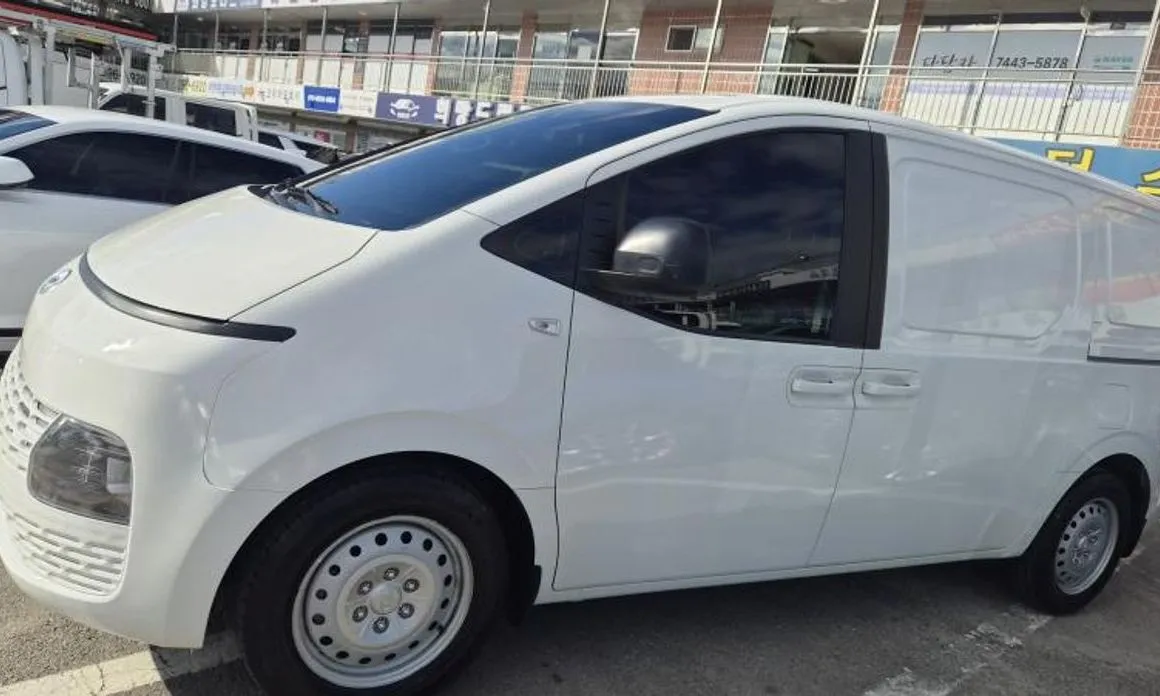 Hyundai Staria — фото 10