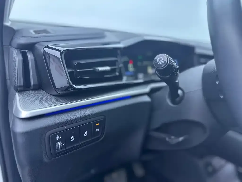 Hyundai Custo — фото 7