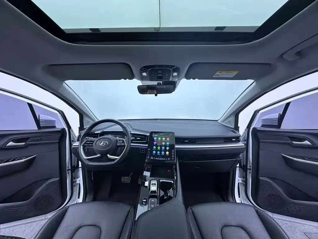 Hyundai Custo — фото 9