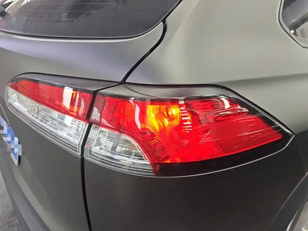 Toyota Corolla Cross — фото 9