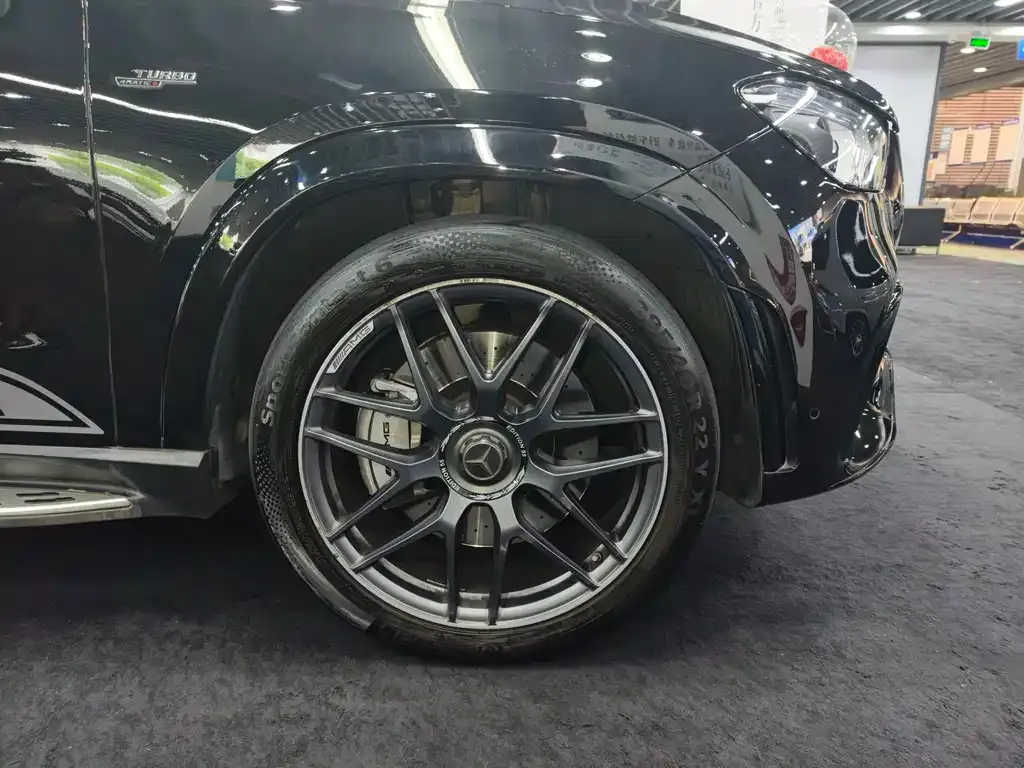 Mercedes-Benz GLE AMG — фото 9