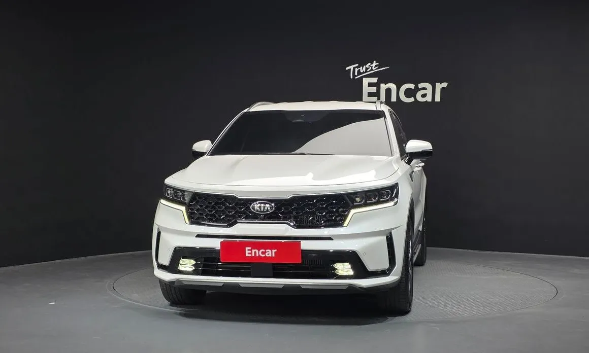 Kia Sorento — фото 5