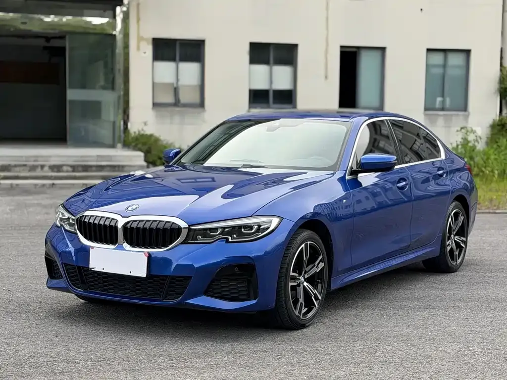 BMW 3 Series — фото 1