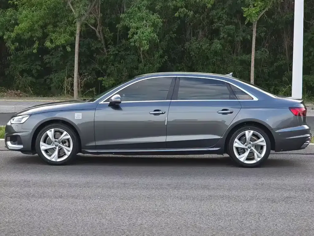Audi A4L — фото 3