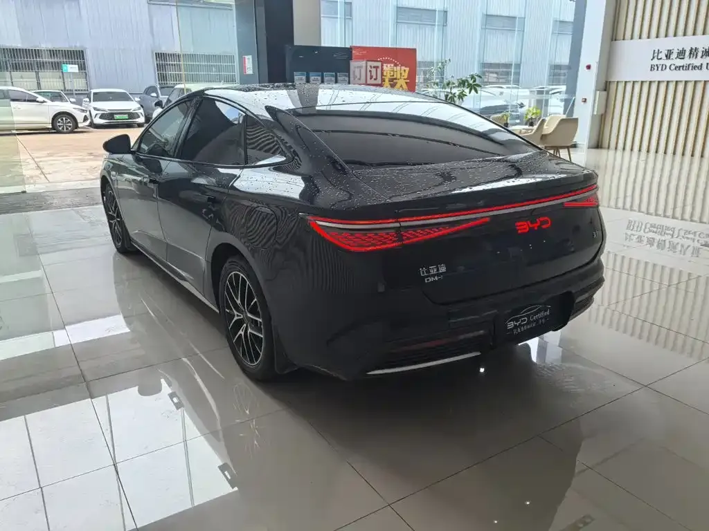BYD Seal 07 DM-i — фото 8