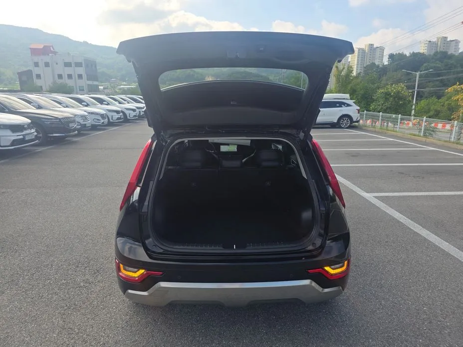 Kia Niro — фото 10