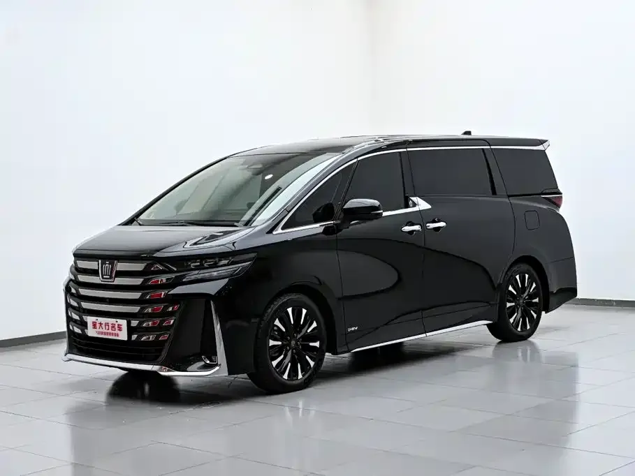 Toyota Vellfire — фото 4