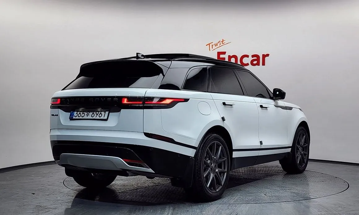 Land Rover Range Rover Velar — фото 7