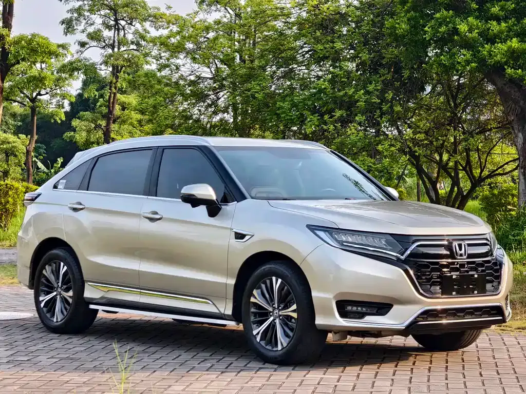 Honda UR-V — фото 10