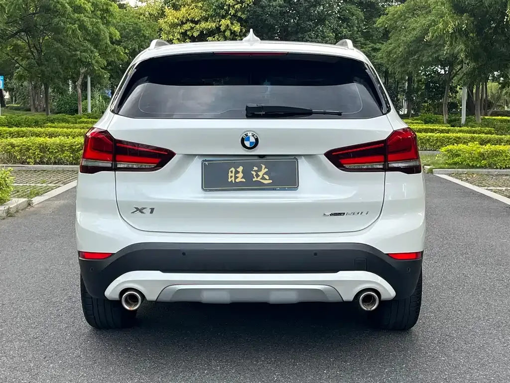 BMW X1 — фото 3