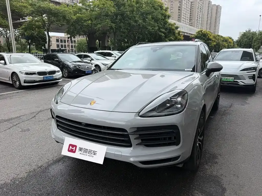 Porsche Cayenne Hybrid — фото 7