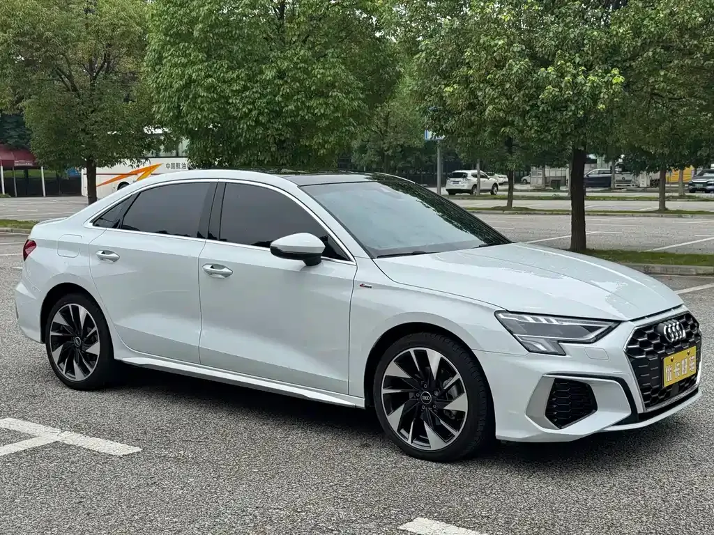 Audi A3 — фото 9