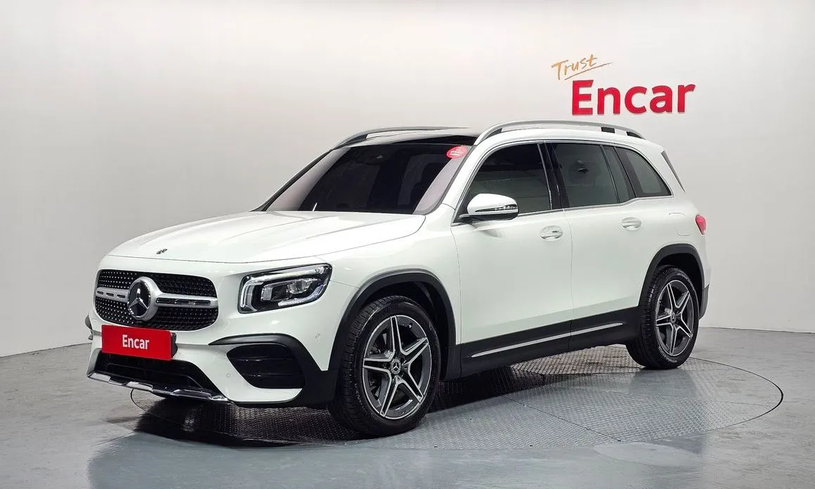 Mercedes-Benz GLB-Class — фото 1