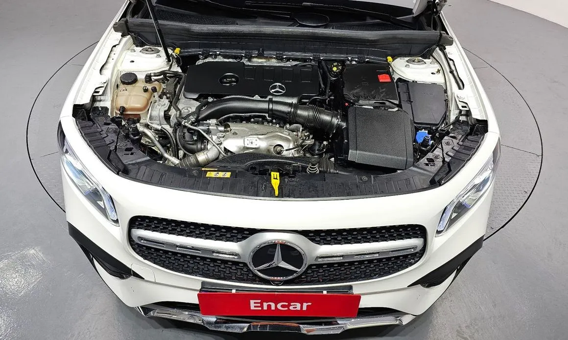 Mercedes-Benz GLB-Class — фото 10