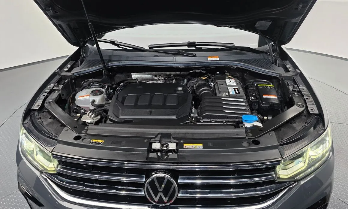 Volkswagen Tiguan — фото 10