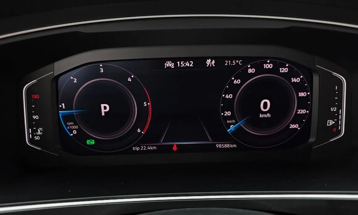 Volkswagen Tiguan — фото 2