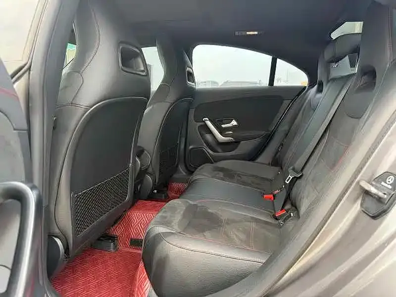 Mercedes-Benz CLA (Import) — фото 10