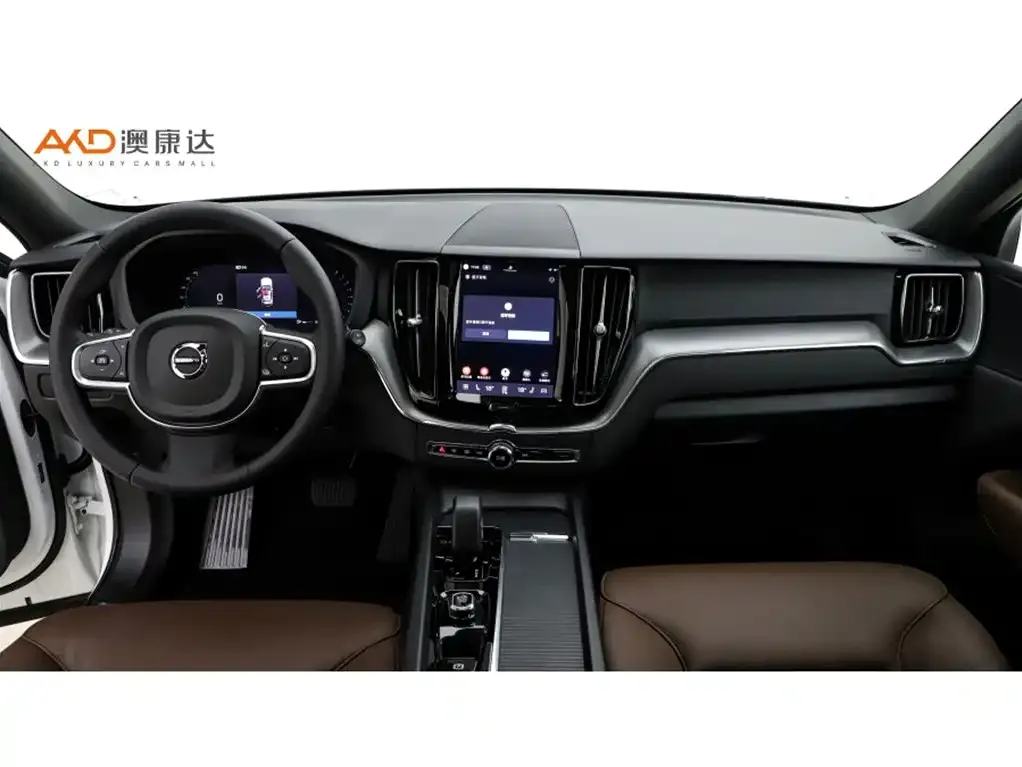 Volvo XC60 — фото 9