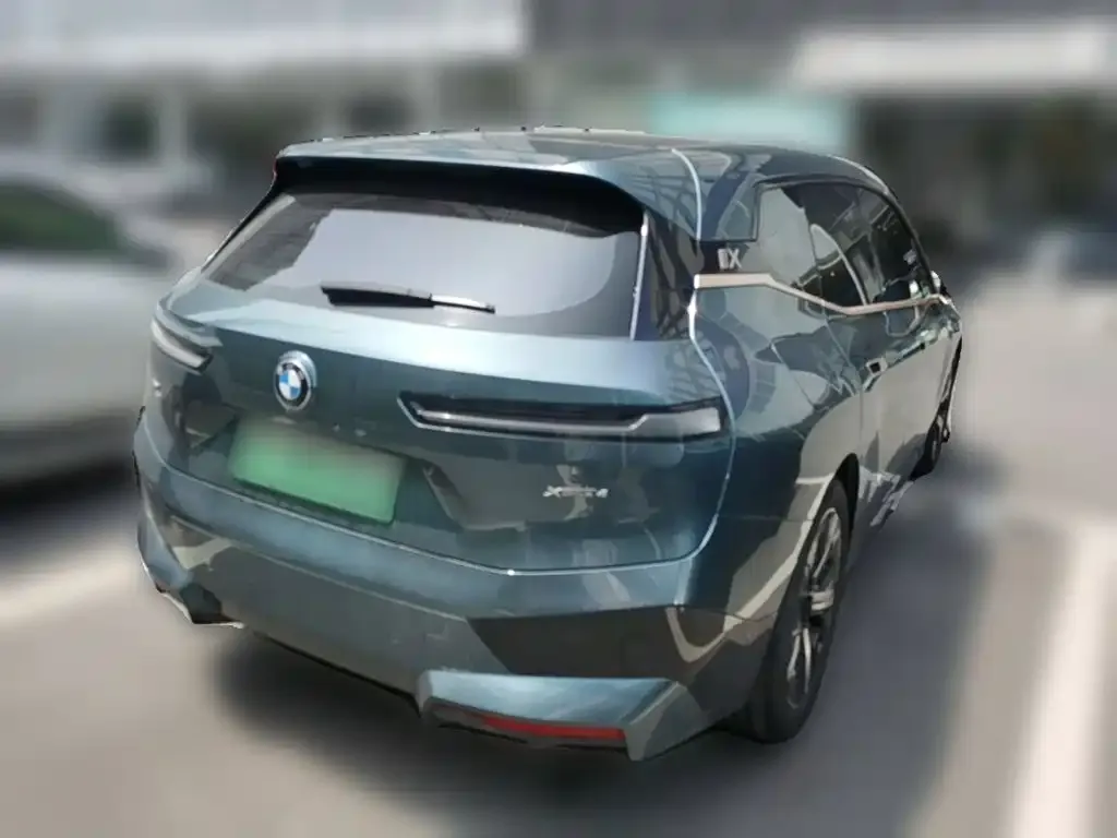 BMW iX — фото 2