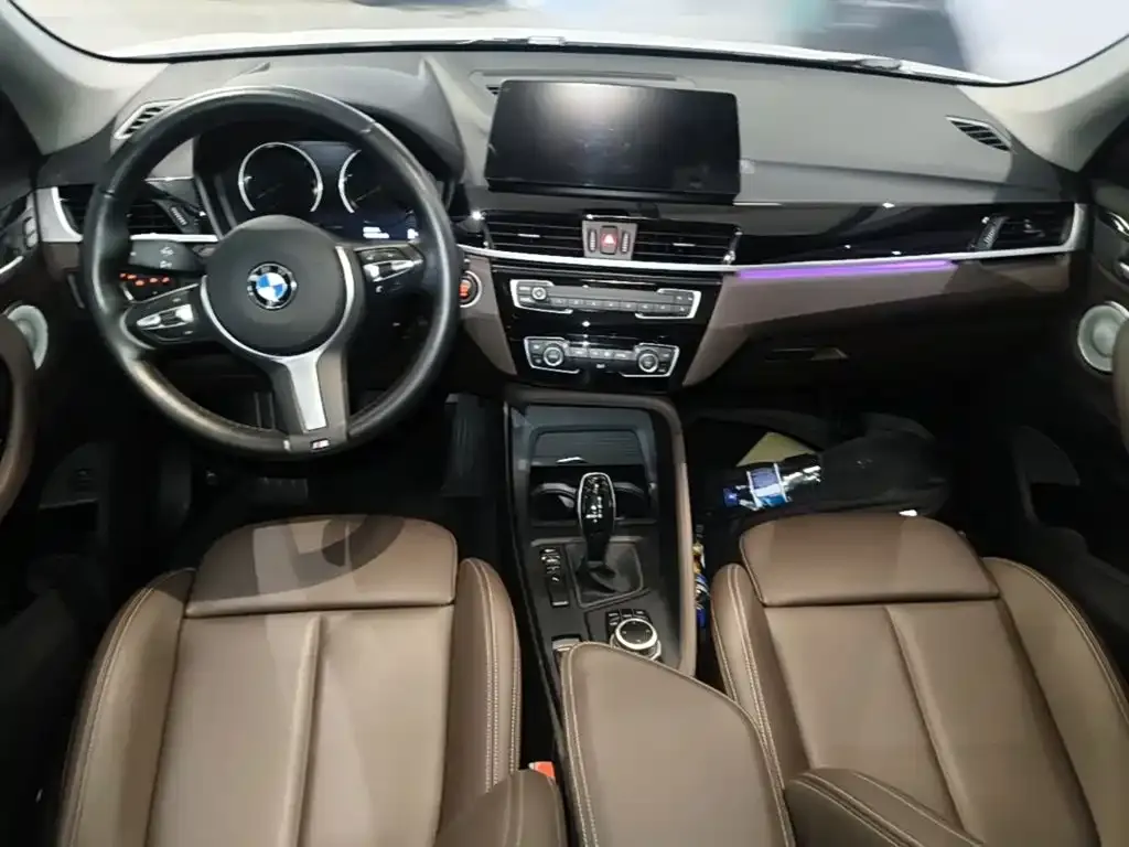 BMW X1 — фото 9