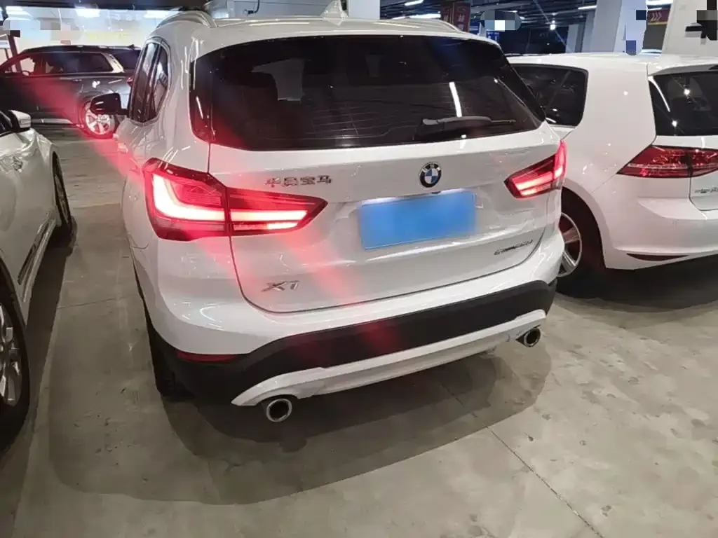 BMW X1 — фото 2