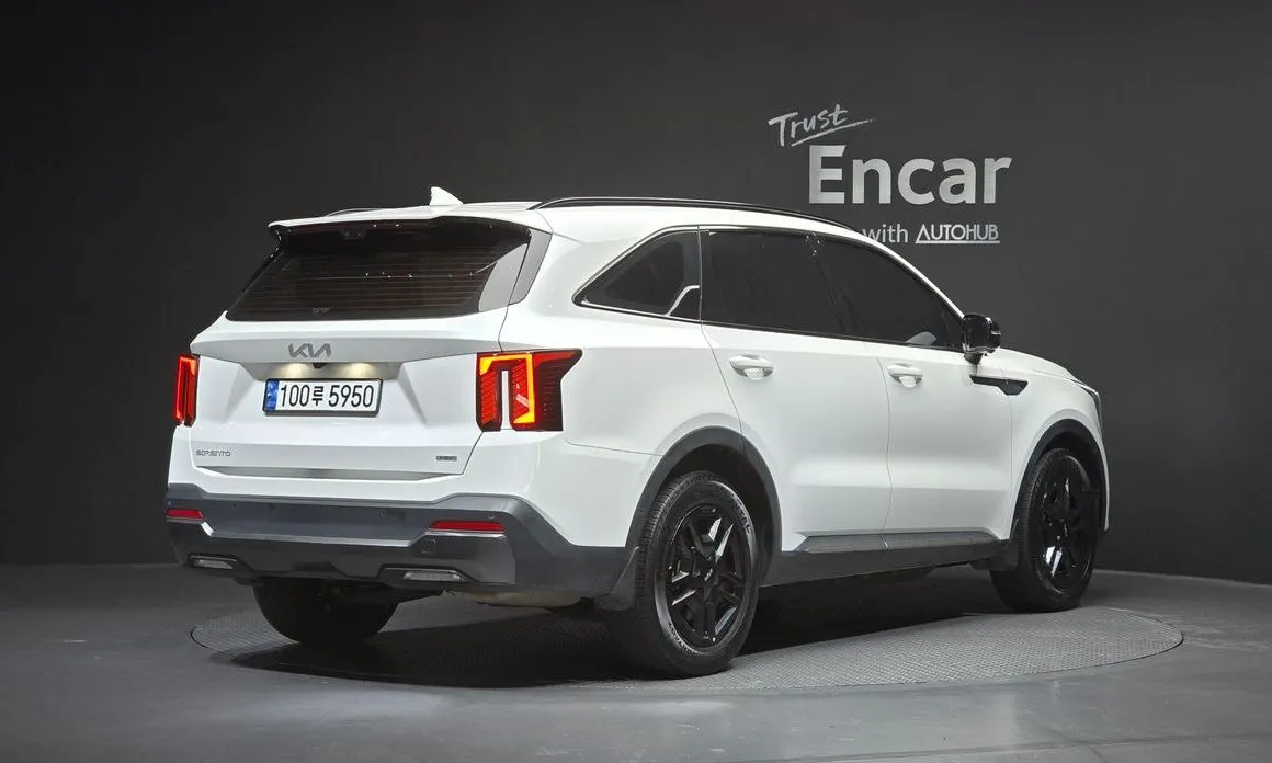 Kia Sorento — фото 5