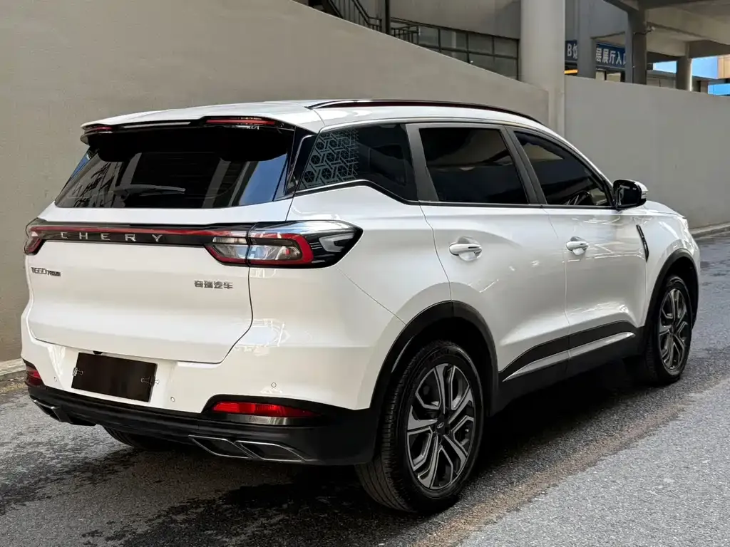 Chery Tiggo 7 PLUS — фото 7