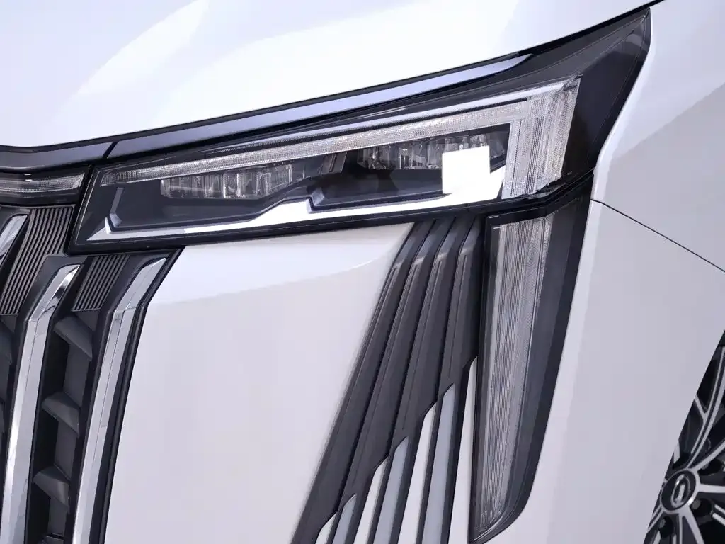 GAC Motor Trumpchi M8 — фото 3