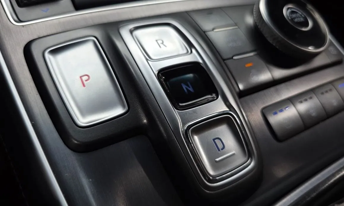 Hyundai Santafe — фото 4