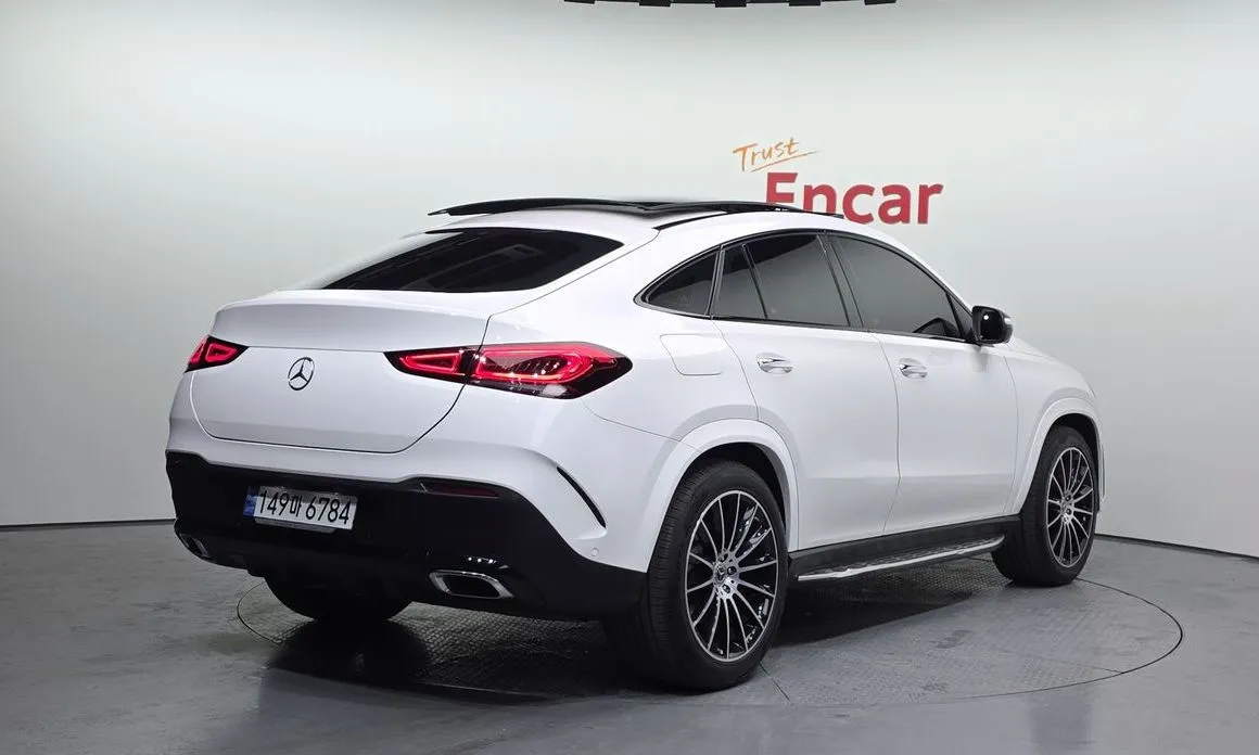 Mercedes-Benz GLE-Class — фото 6