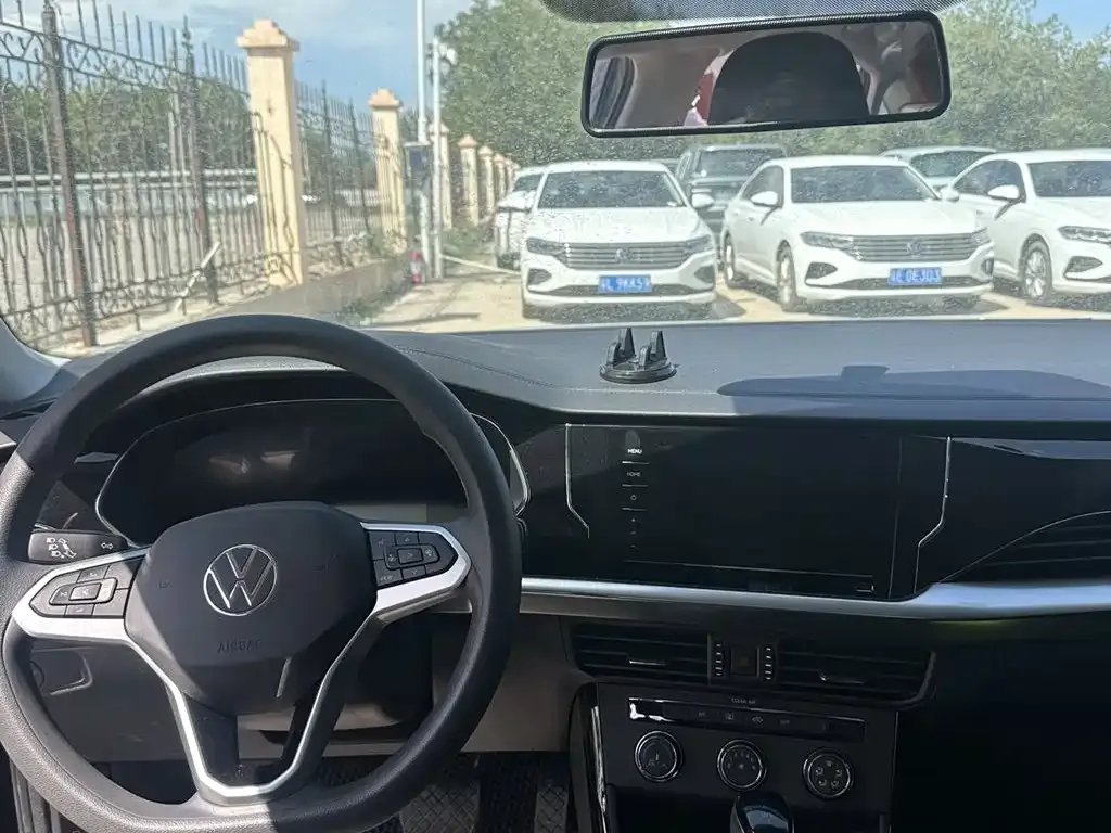Volkswagen Passat — фото 2