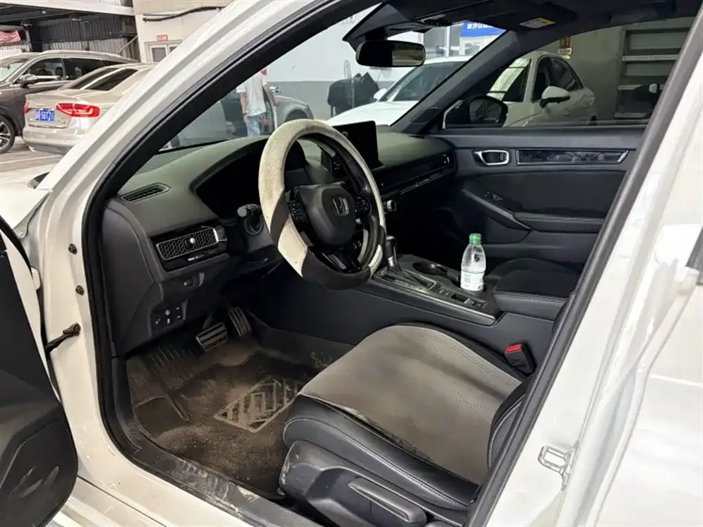 Honda Civic — фото 6