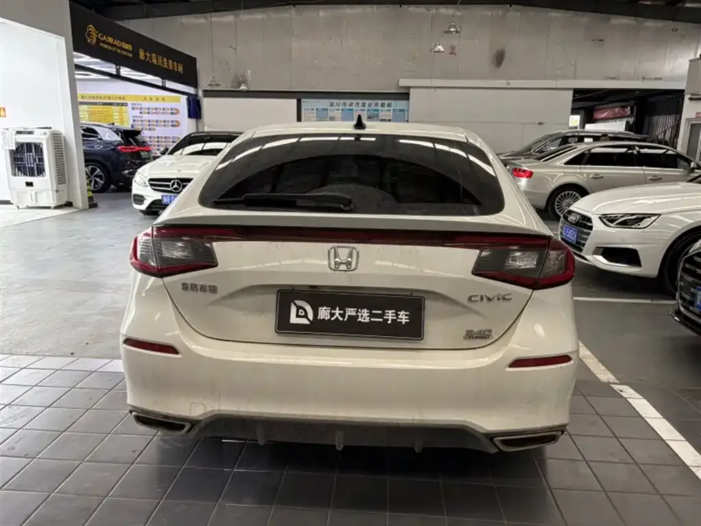 Honda Civic — фото 5