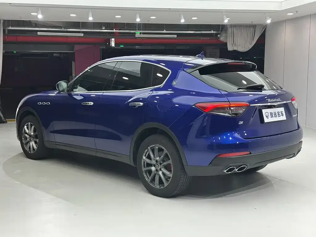 Maserati Levante — фото 5