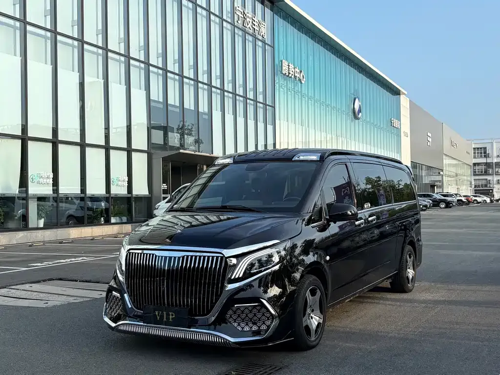 Mercedes-Benz Vito — фото 1