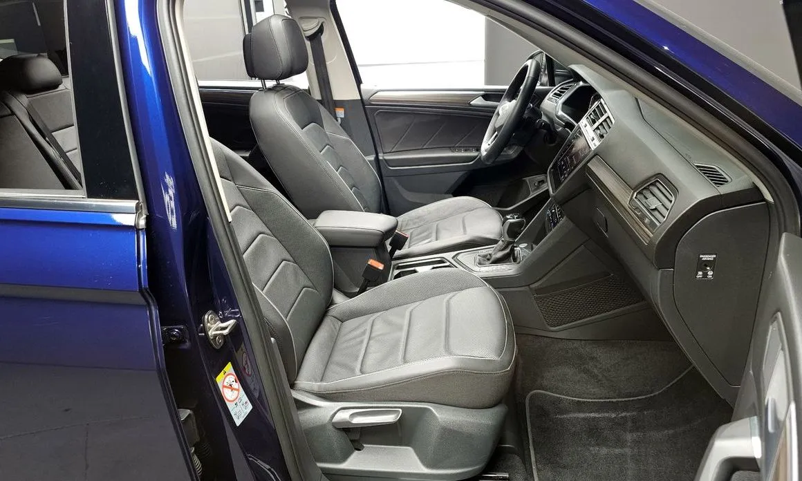 Volkswagen Tiguan — фото 8