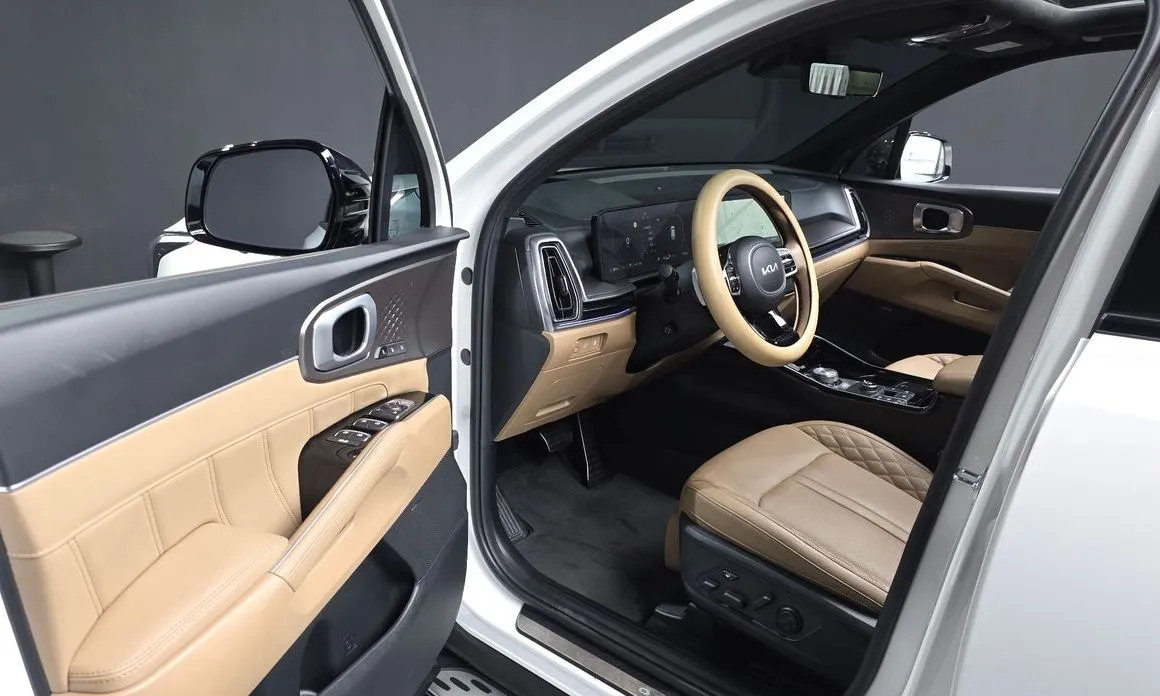 Kia Sorento — фото 10