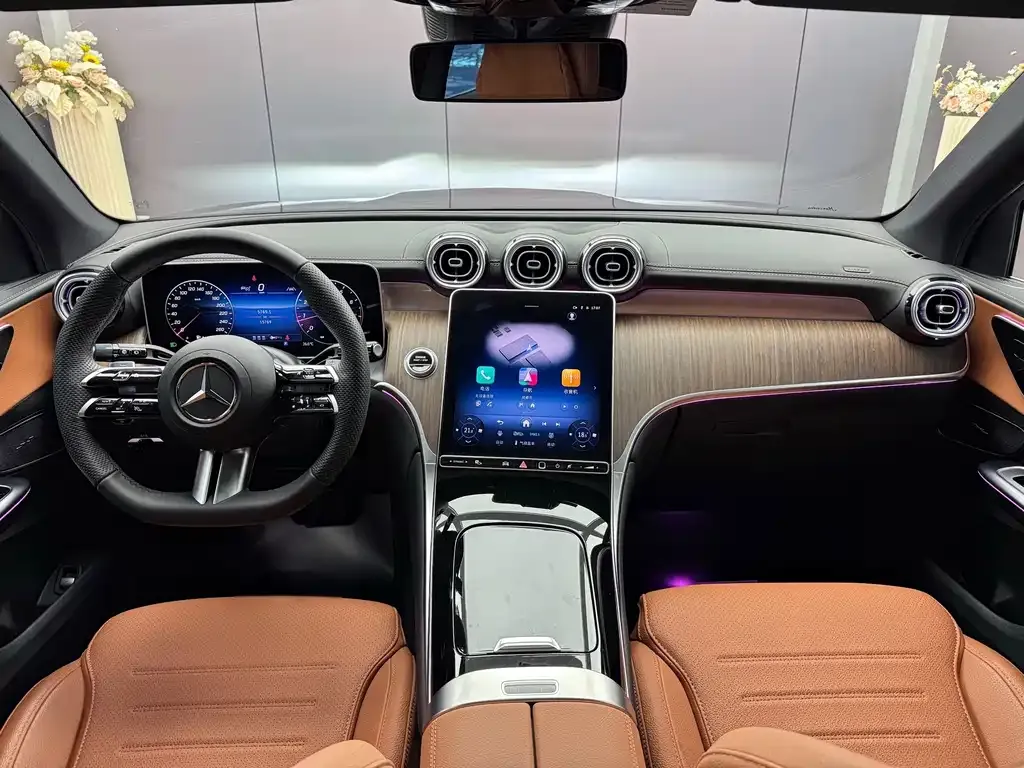Mercedes-Benz GLC — фото 2