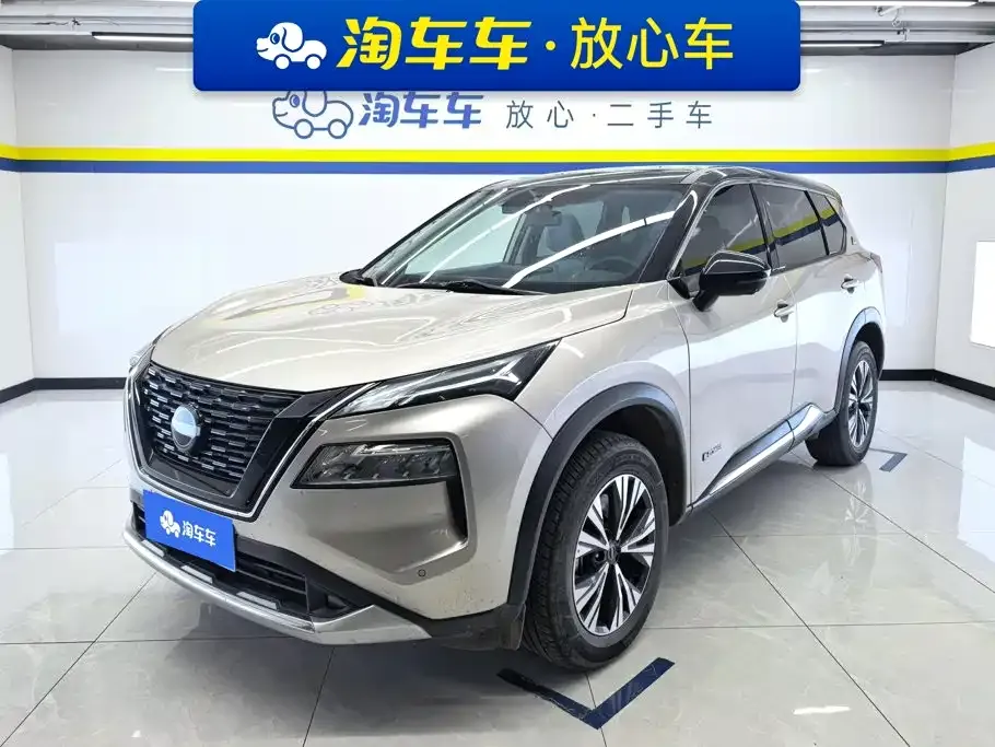 Nissan X-Trail — фото 1