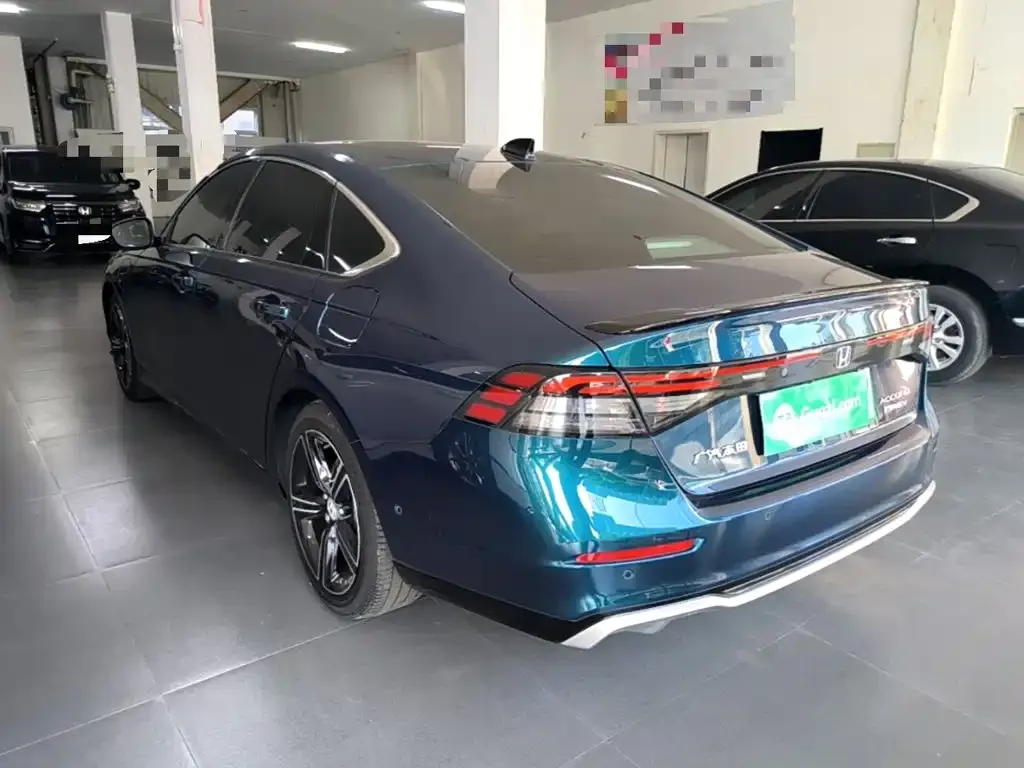 Honda Accord New Energy — фото 10