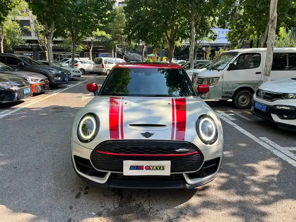 MINI Clubman JCW — фото 5