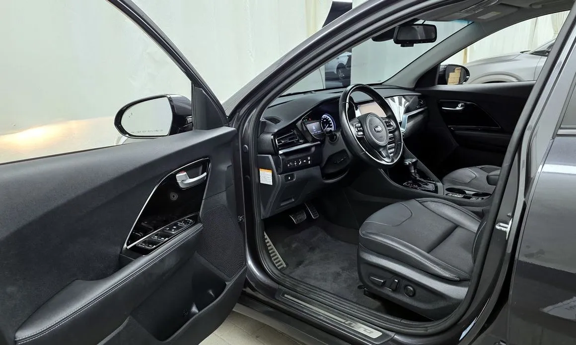 Kia Niro — фото 10