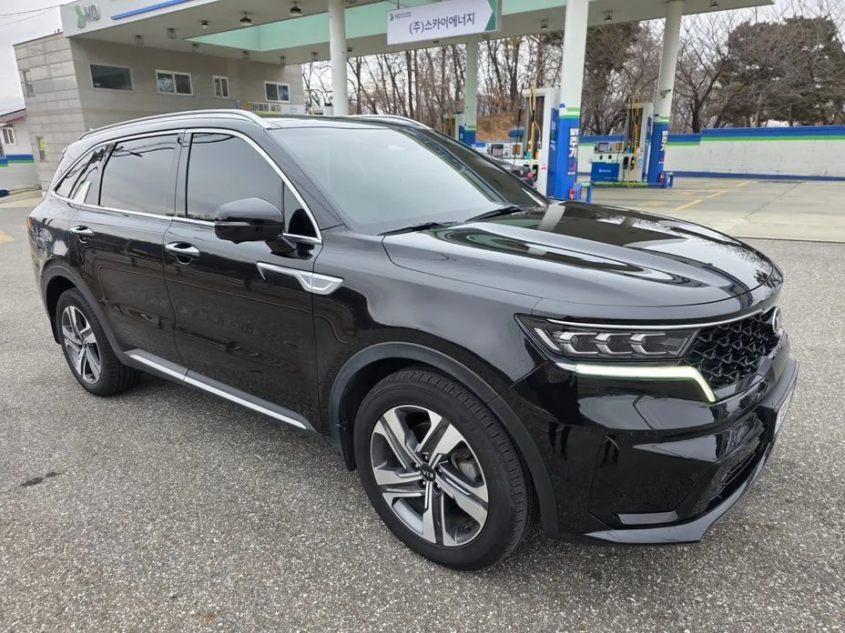 Kia Sorento — фото 9